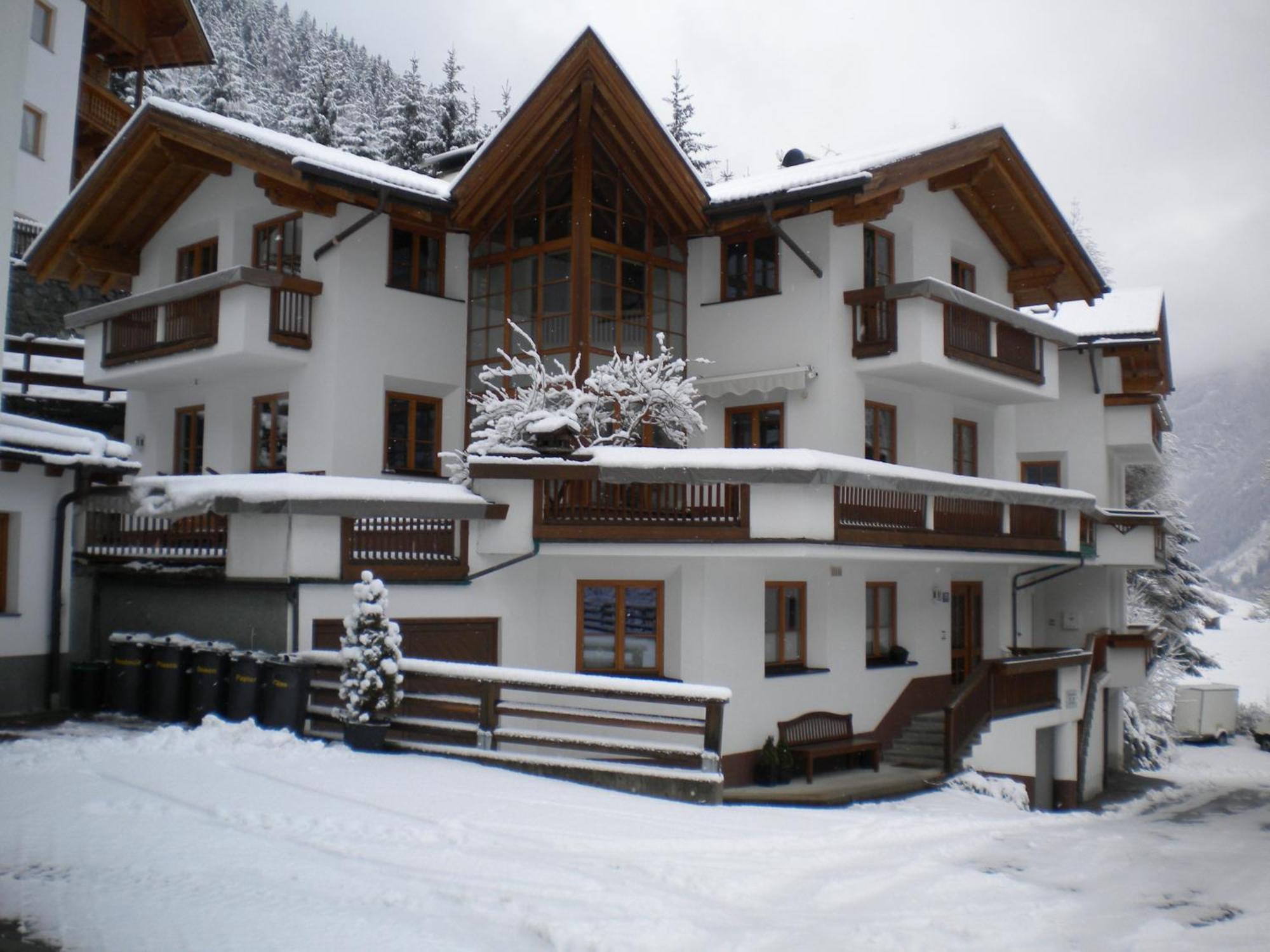 Apart Christa Kaunertal Bagian luar foto